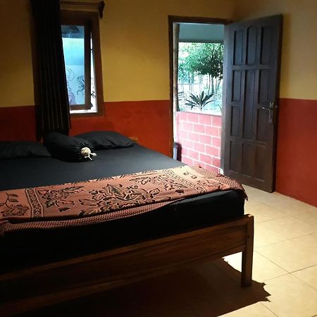 Big Daddy'S Surfcamp Apartment Pasanggaran Exterior foto